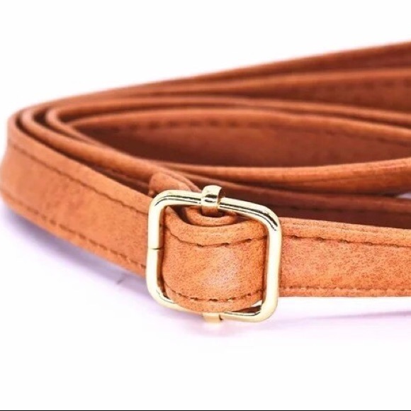 Boho Vintage tooled tassel Concho Bag - Picture 8 of 9